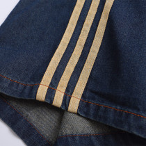 Garment factory | Streetwear denim t-shirts | Towel embroidery graphic tee | V-neck jersey | Washed