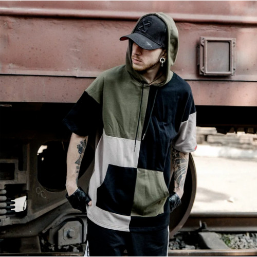 How to Style a Men's Hoodie - The Ultimate Guide to Hoodies