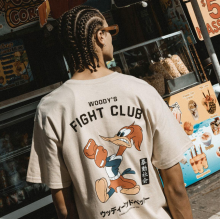 How to Identify a Quality Men's T-Shirt Manufacturer: Key Metrics to Watch For