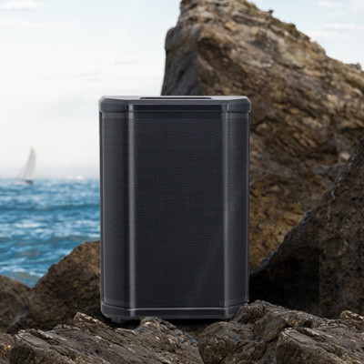 ¿Cuáles son los materiales plásticos para las cajas de los altavoces?