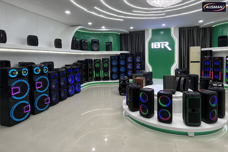 AUSMAN BT speaker Showroom