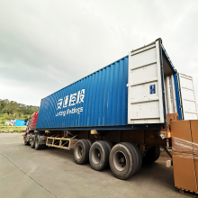 Ausman Audio's Retro Trolley Speakers Continue to Be Packed and Shipped, Demonstrating Its Global Delivery Capabilities