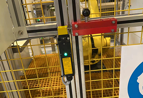 Advanced Industrial Door Locking Systems for Enhanced Security and Risk Prevention