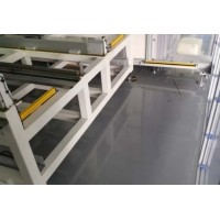 Miglioramento della sicurezza sulle linee di assemblaggio di laptop: applicazione delle barriere fotoelettriche di sicurezza QCE18/20-340 2BB