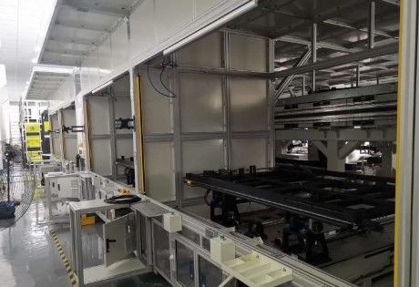 Enhancing Worker Safety in Medical Equipment Manufacturing - Application of DADISICK Safety Light Curtains