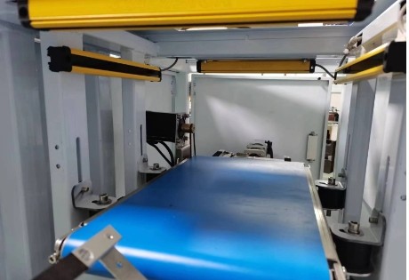 Barriere fotoelettriche di sicurezza DADISICK: fattori chiave per il miglioramento della sicurezza logistica