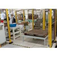 Inovativní budoucnost logistiky: Bezpečnostní světelné závěsy a robotická automatizace
