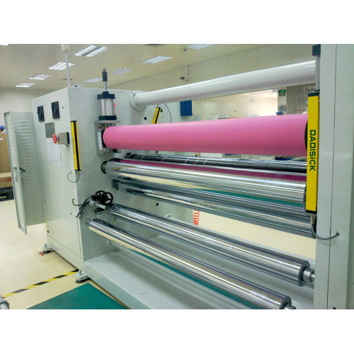 Application Case | Safeguarding Infeed Points on Printing and Paper Processing Machines with Safety Light Curtains