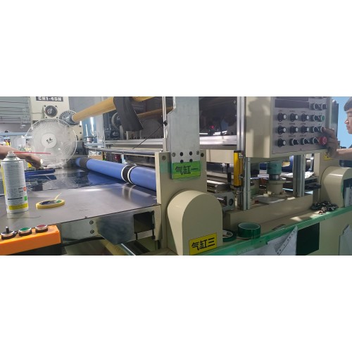 Application of Safety Light Curtains in Asynchronous Machines and Die-Cutting Protection in the Optoelectronic Materials Industry