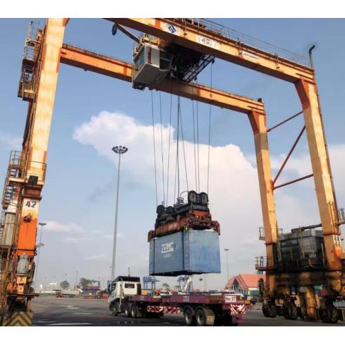 Application of Safety Light Curtains in Port Cranes