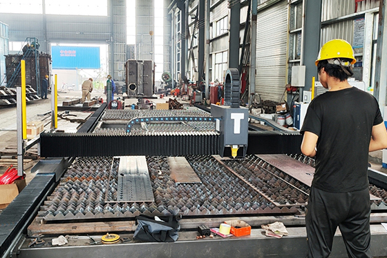 Multi-Sided Access Protection Light Grid in Cutting Automation Equipment