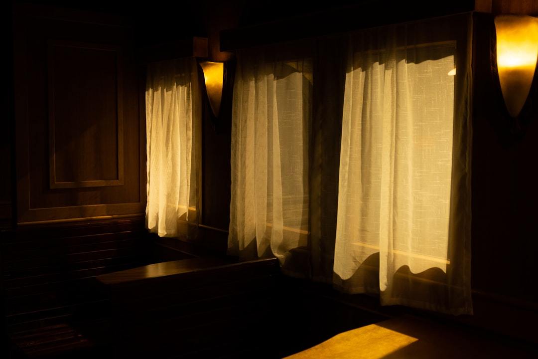Unlocking Enhanced Safety and Efficiency: The Customization and Flexibility of Light Curtains in Modern Industry