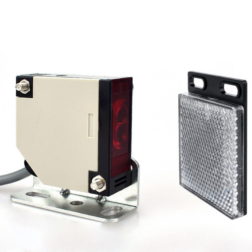 DK-GF18-400J-ZAA Retroreflective Photoelectric Sensor