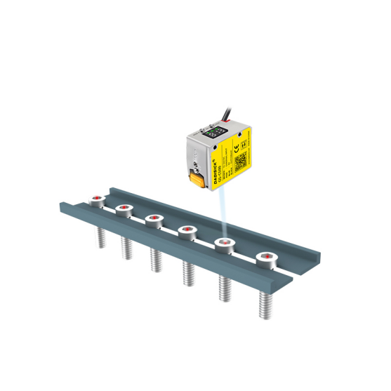 The DK-GS-C500 inspects the color markings on screw heads to prevent mismatched parts.