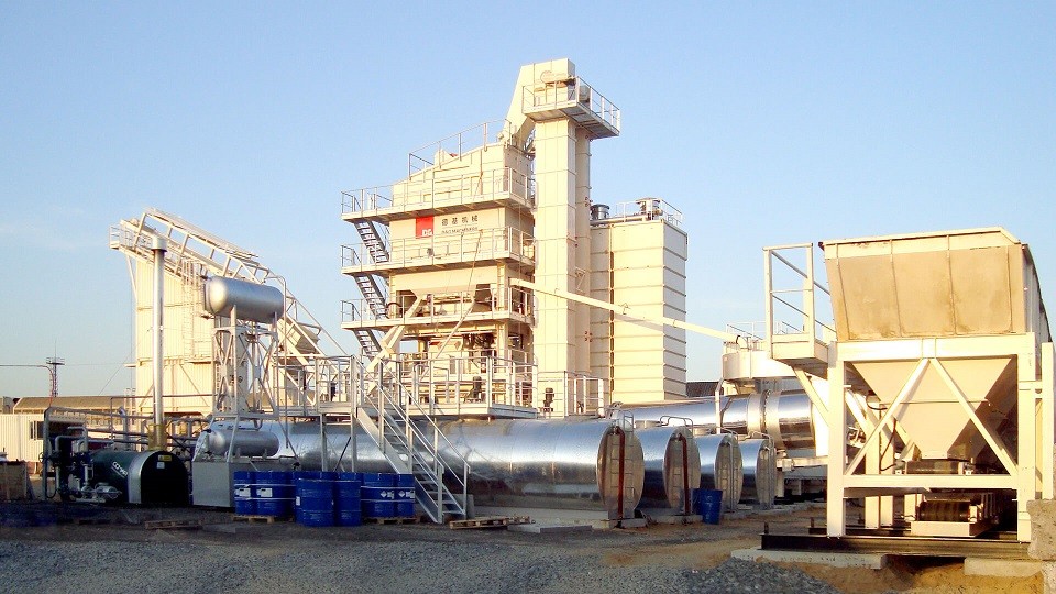 D&G Machinery se ha convertido en parte de la infraestructura vial de Rusia