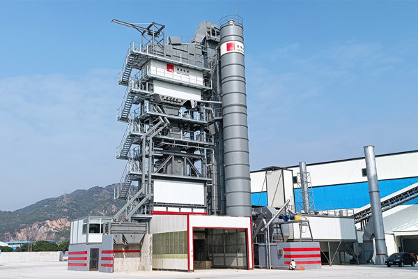 D&G Machinery mantiene felices a los vecinos de la planta de asfalto