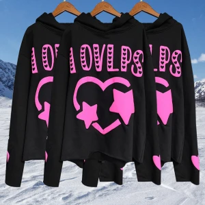 benutzerdefinierter leichter Kapuzenpullover für Herren mit Puffdruck-Anbieter | Hersteller von maßgeschneiderter Kleidung aus China