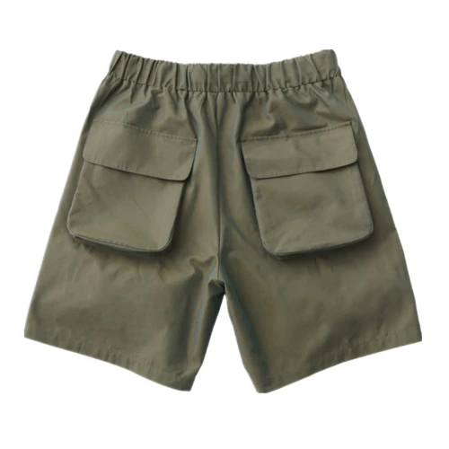 Schwarze Herren-Cargoshorts mit mehreren Taschen | Lieferant von Herrenshorts. Unterstützt OEM und ODM