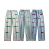 Großhandel für maßgeschneiderte Herren-Jeans mit Chenille-Stickerei | Gestapelte Jeans im Großhandel