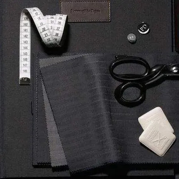 La tendance au développement des vêtements personnalisés