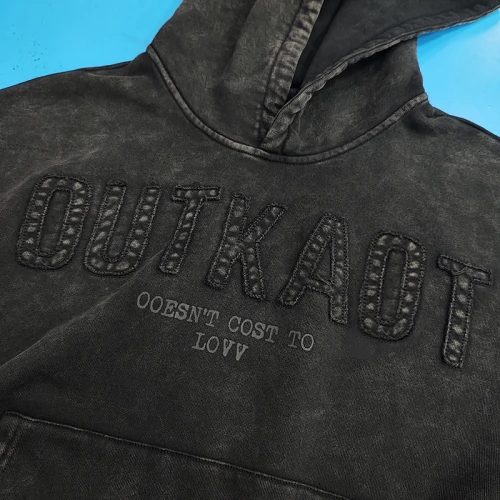 maßgeschneiderte Herren-Patchwork-Kapuzenpullover mit Acid-Wash-Verkäufer | Lieferant von Herren-Hoodies. Unterstützt OEM und ODM.