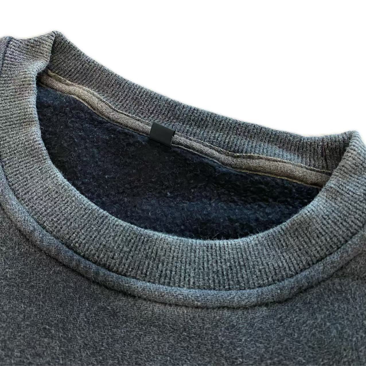 crew neck sweatshirt