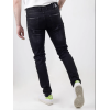 jeans en détresse pour hommes en gros avec usine de broderie | Fournisseur de jeans pour hommes Support OEM et ODM