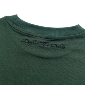 Manufacturer of Custom Men's T Shirts Featuring Screen Print