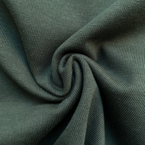 Manufacturer of Custom Men's T Shirts Featuring Screen Print