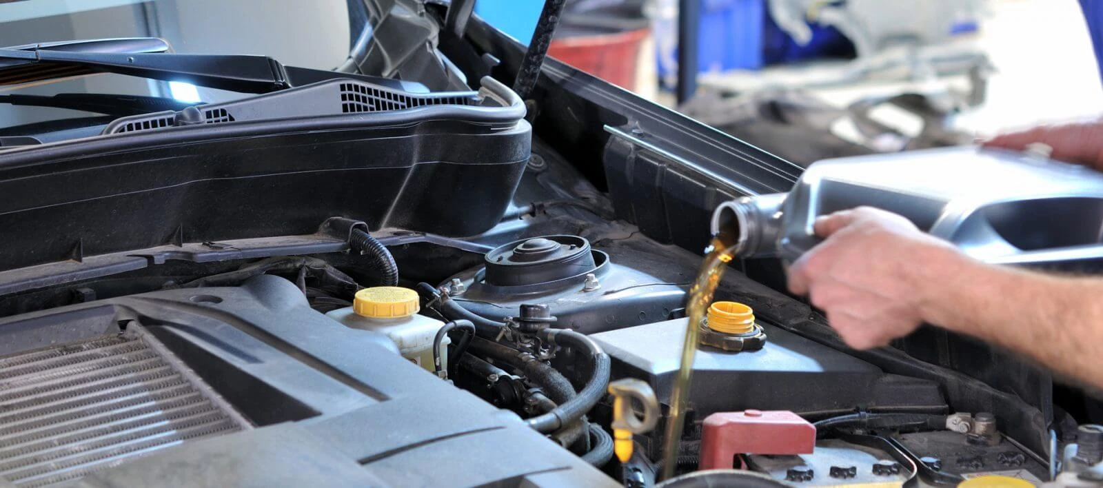 THE-IMPORTANCE-OF-CHANGING-YOUR-ENGINE-OIL