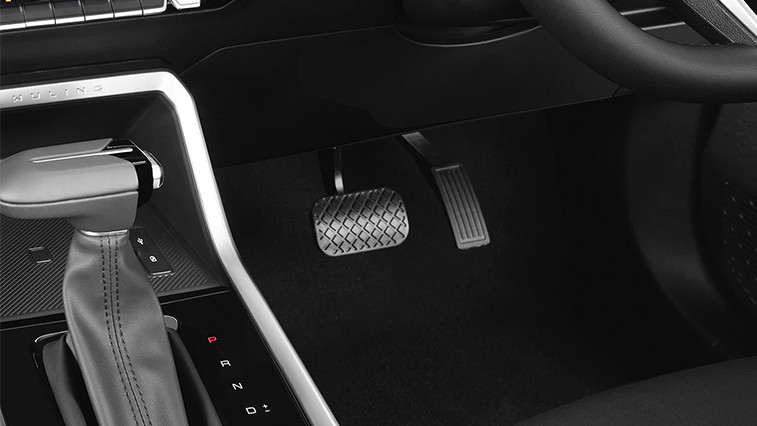 8 Causes of Empty Car Gas and How to  Fix them