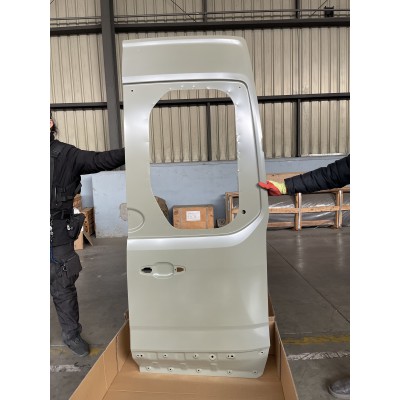 #C00099370-4100 Strong,Heat-Resistant Original Offical Genuine Auto Body Parts MAXUS Car Tailgate Weld ASSY