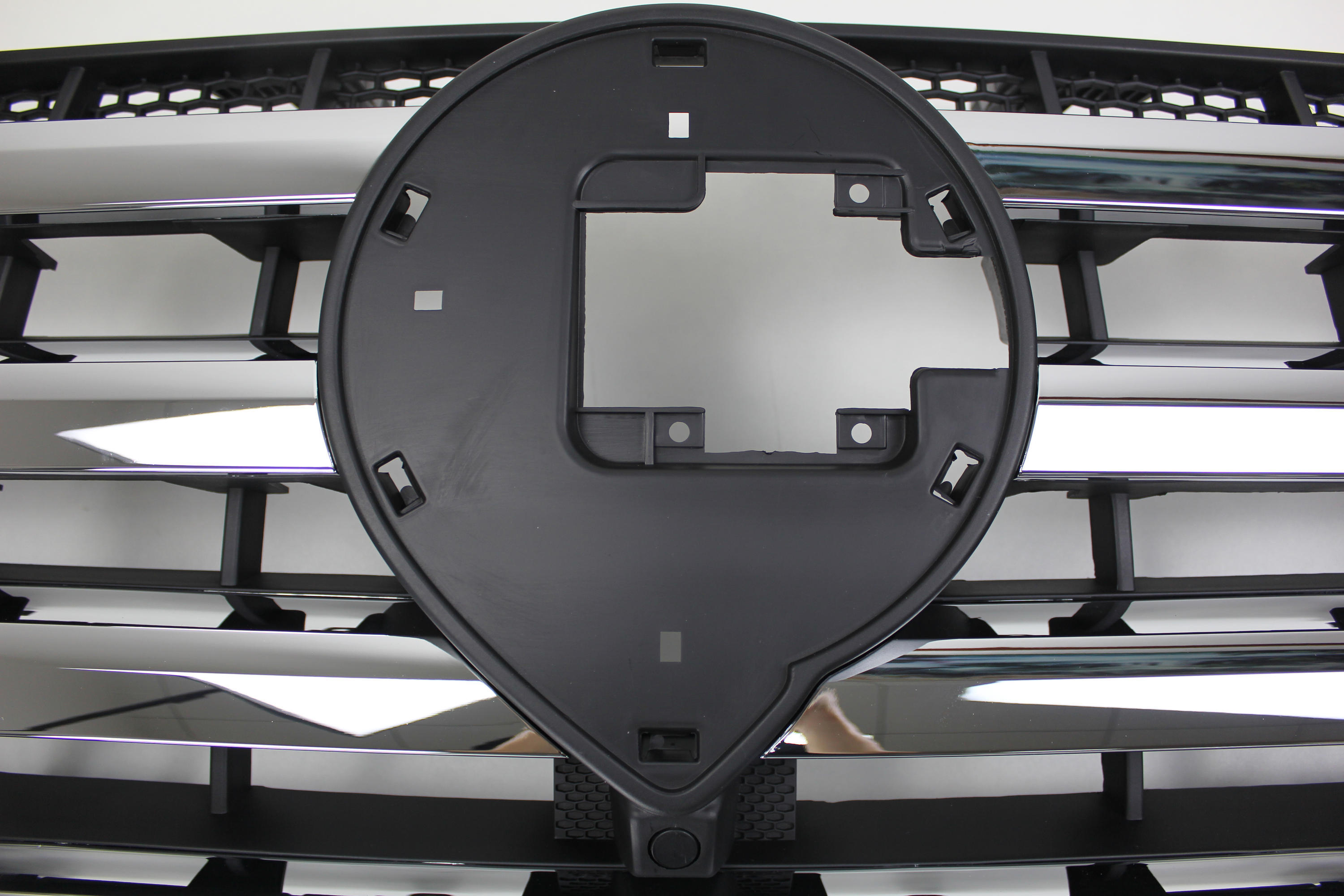 GWM Cannon Front Grille