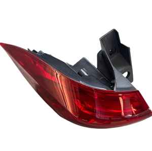 #C00063497 High Brightness Original Genuine Auto Body Parts MAXUS Car Headlight Rear Garnish Tail Lamp/ Rear light