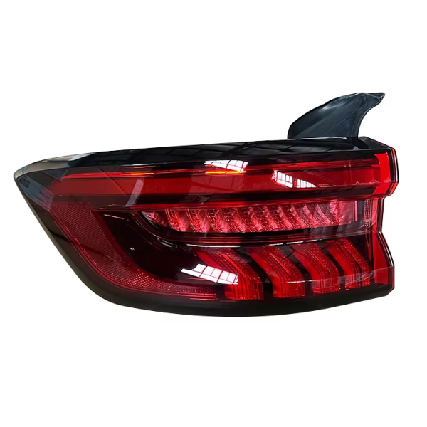 #4133104XKN03AHigh brightness Original Offical Genuine Auto Body Parts GWM HAVAL Car Left Combination Rear Light Assy (Sidewall)