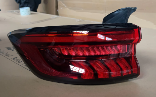 #4133104XKN03AHigh brightness Original Offical Genuine Auto Body Parts GWM HAVAL Car Left Combination Rear Light Assy (Sidewall)