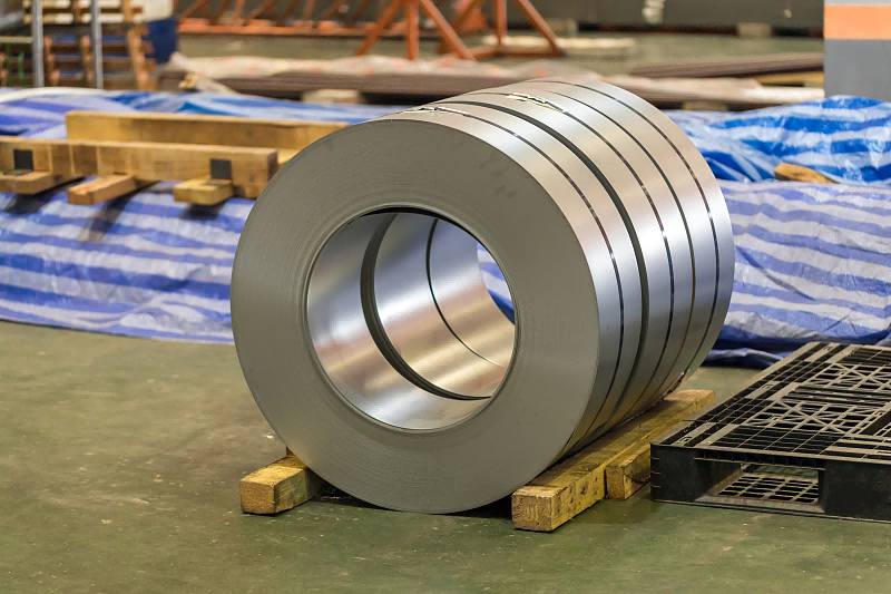 strip aluminum roll