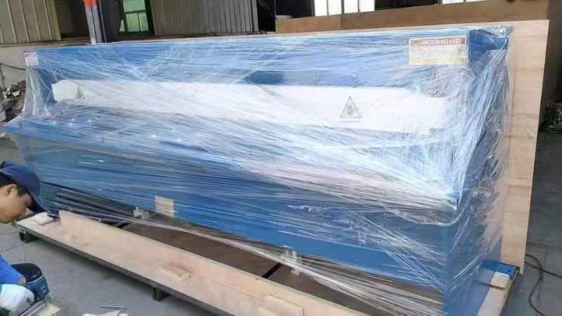Folding machine sent to Saudi Arabia