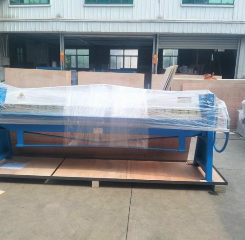 Sheet metal folding machine sent to Saudi Arabia