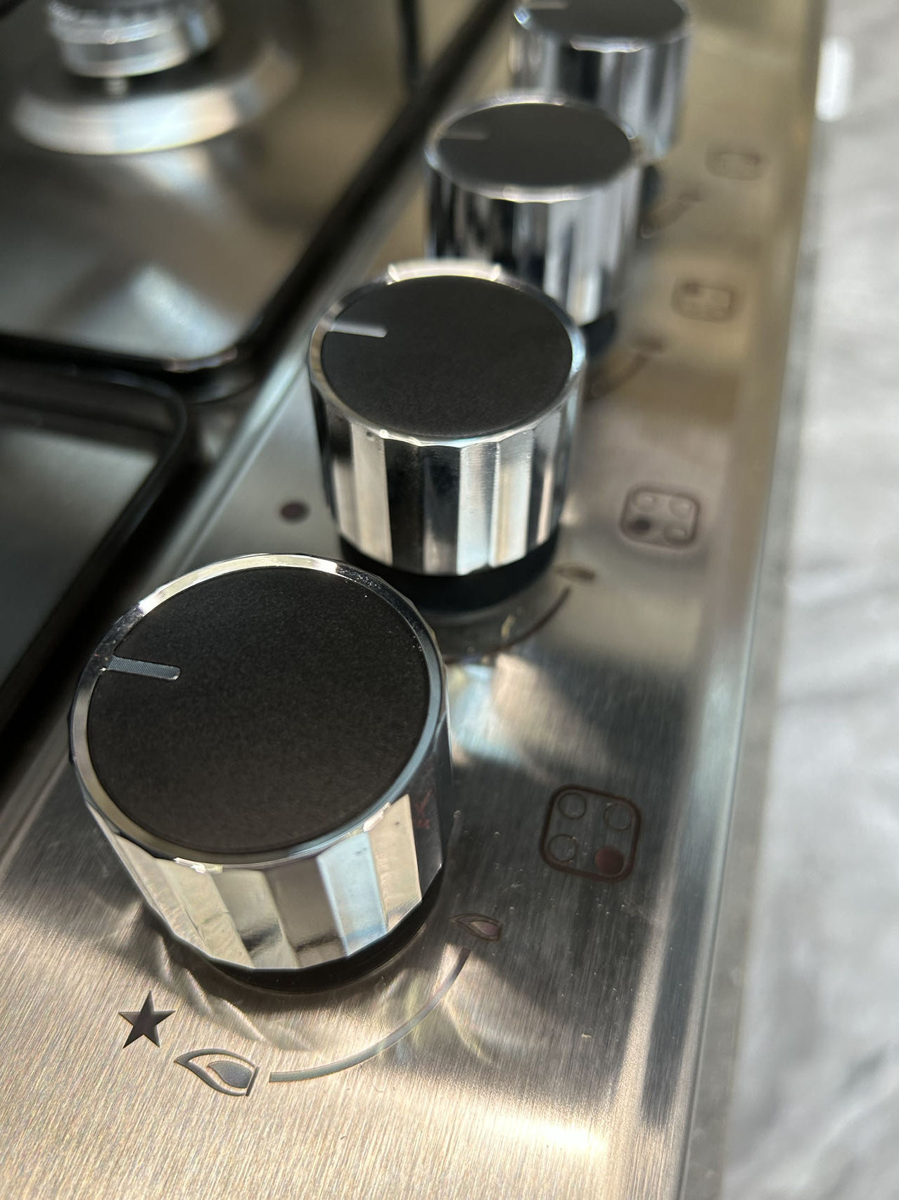 Metal knob for gas hob