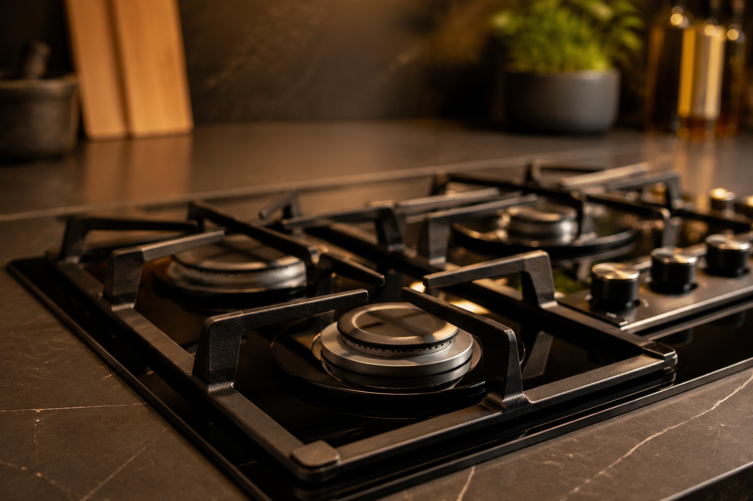 How to Clean Cast Iron Pan Supports Without Rusting