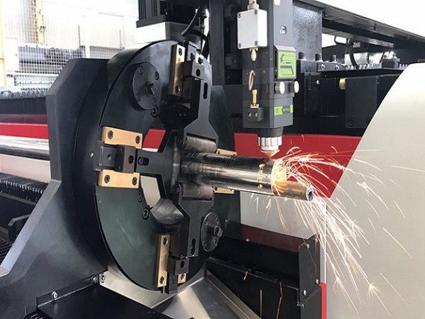 High Quality 2kw 3kw 4kw 6kw 8kw Steel Pipe Cutter CNC Fiber Laser Steel Tube Cutting Machines
