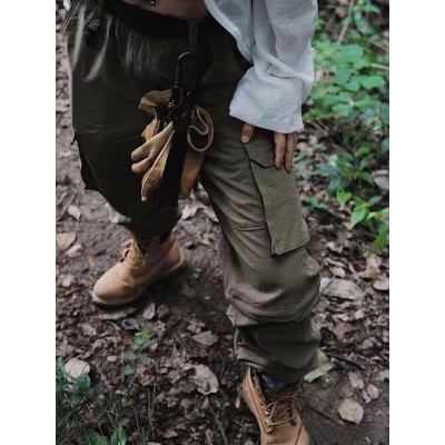 Outdoor sports clothing safety equipment