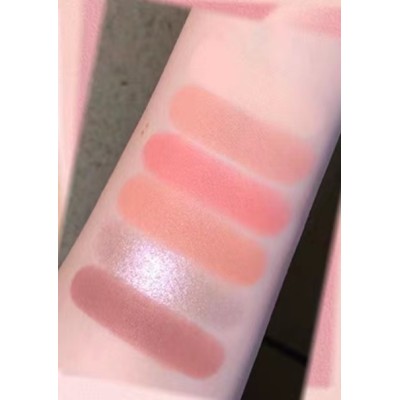 Gentle, tender, delicate, lasting, and non dizzy eye shadow