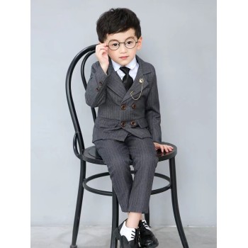 Cotton fashionable Children's gowns