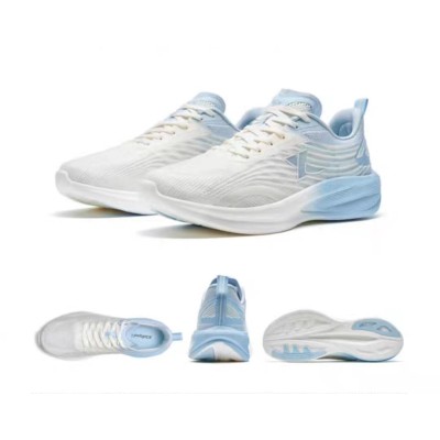 Best well ventilaed outdoor sports shoes