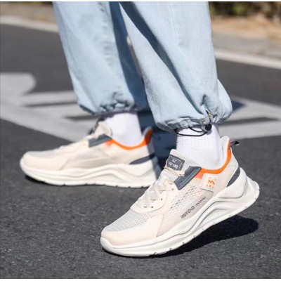 Best well ventilaed comfortable and light outdoor sports shoes running shoes