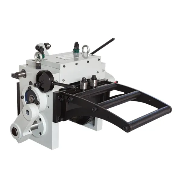 RF Series mechanical roll feeder built in the FANTY factory workshop