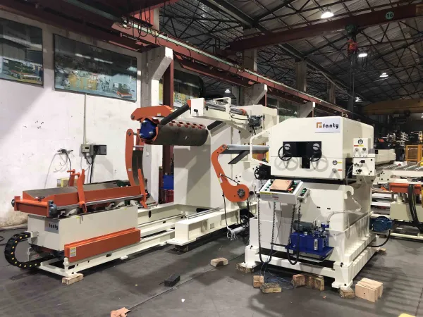 decoiler straightener feeder production line at the FANTY factory