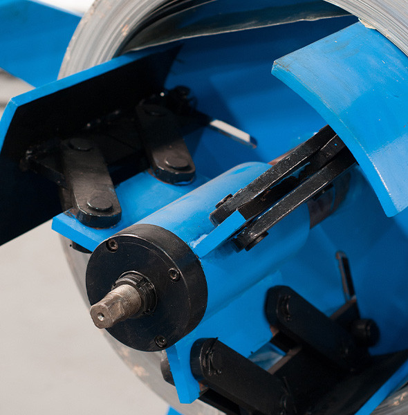 What is a Decoiler for Steel Strip?